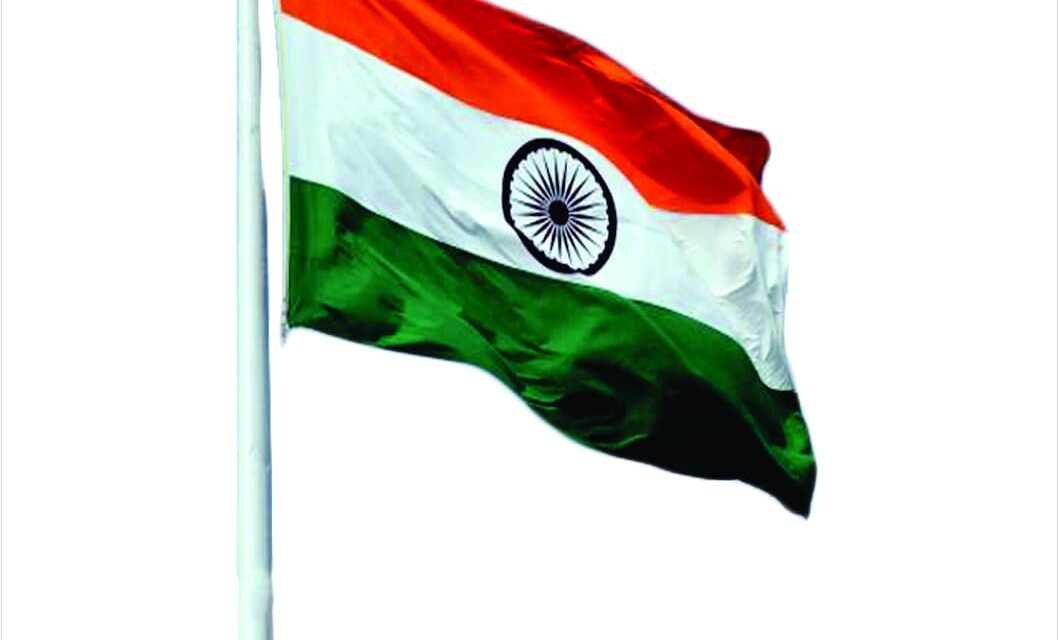 अटारी बॉर्डर पर भारत फहराएगा पाकिस्तानी झंडे से 18 फीट ऊंचा तिरंगा